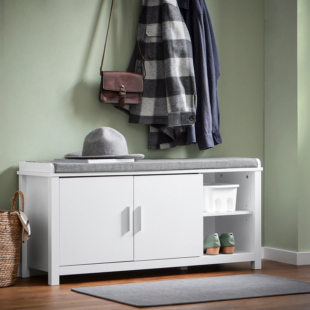 Meuble à chaussure avec banc et compartiments étroits -