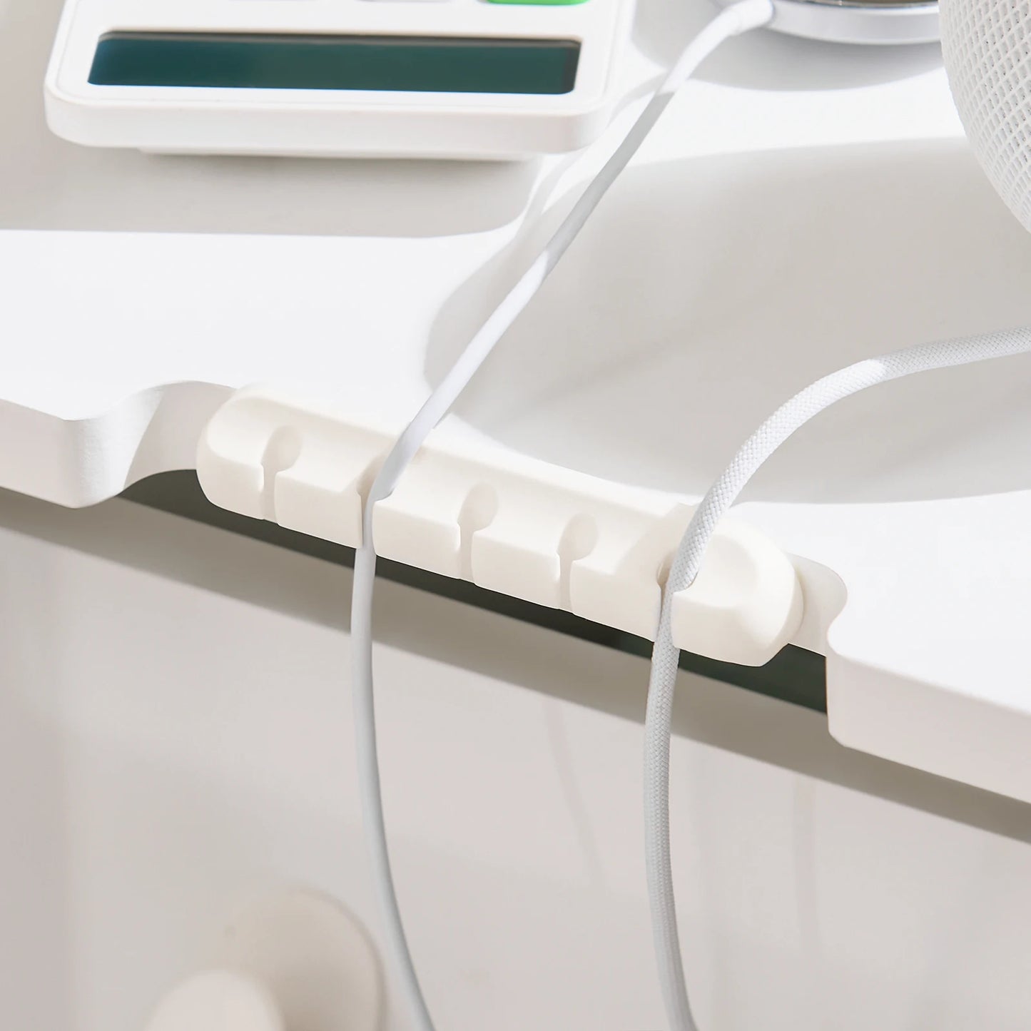 Table de chevet canapé blanc -