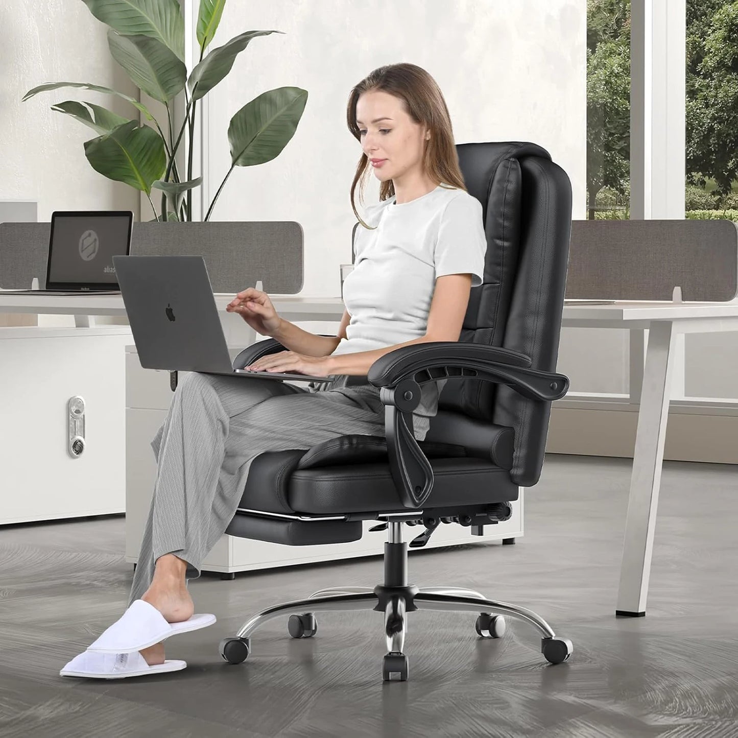 Chaise de bureau matériaux robustes -