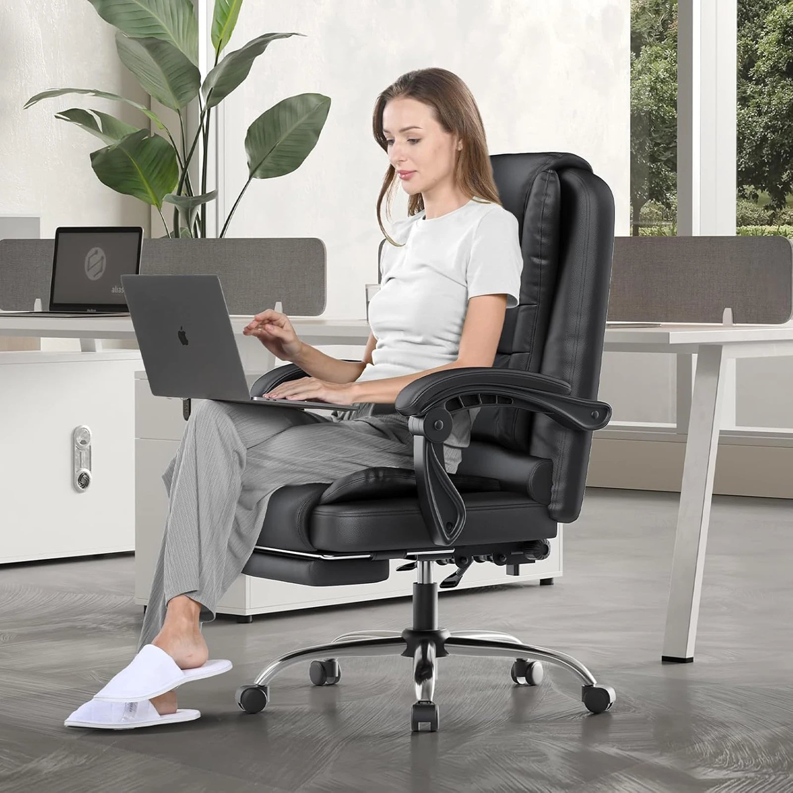 Chaise de bureau matériaux robustes -