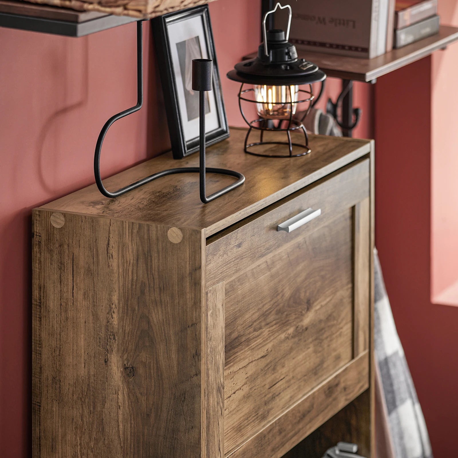 Étagère chaussures bois laqué 60x115x23cm -