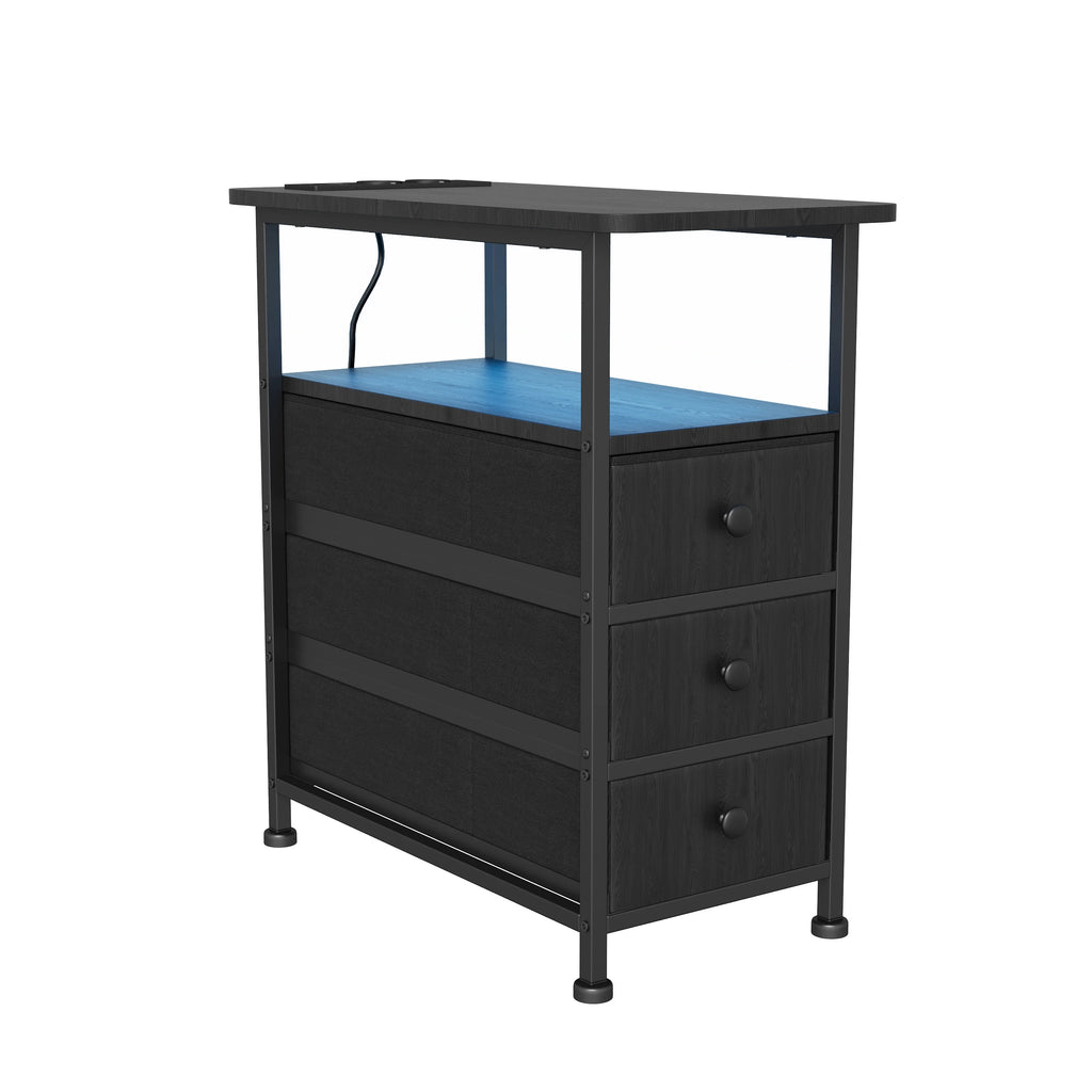 Table de nuit pas cher avec multiprise -