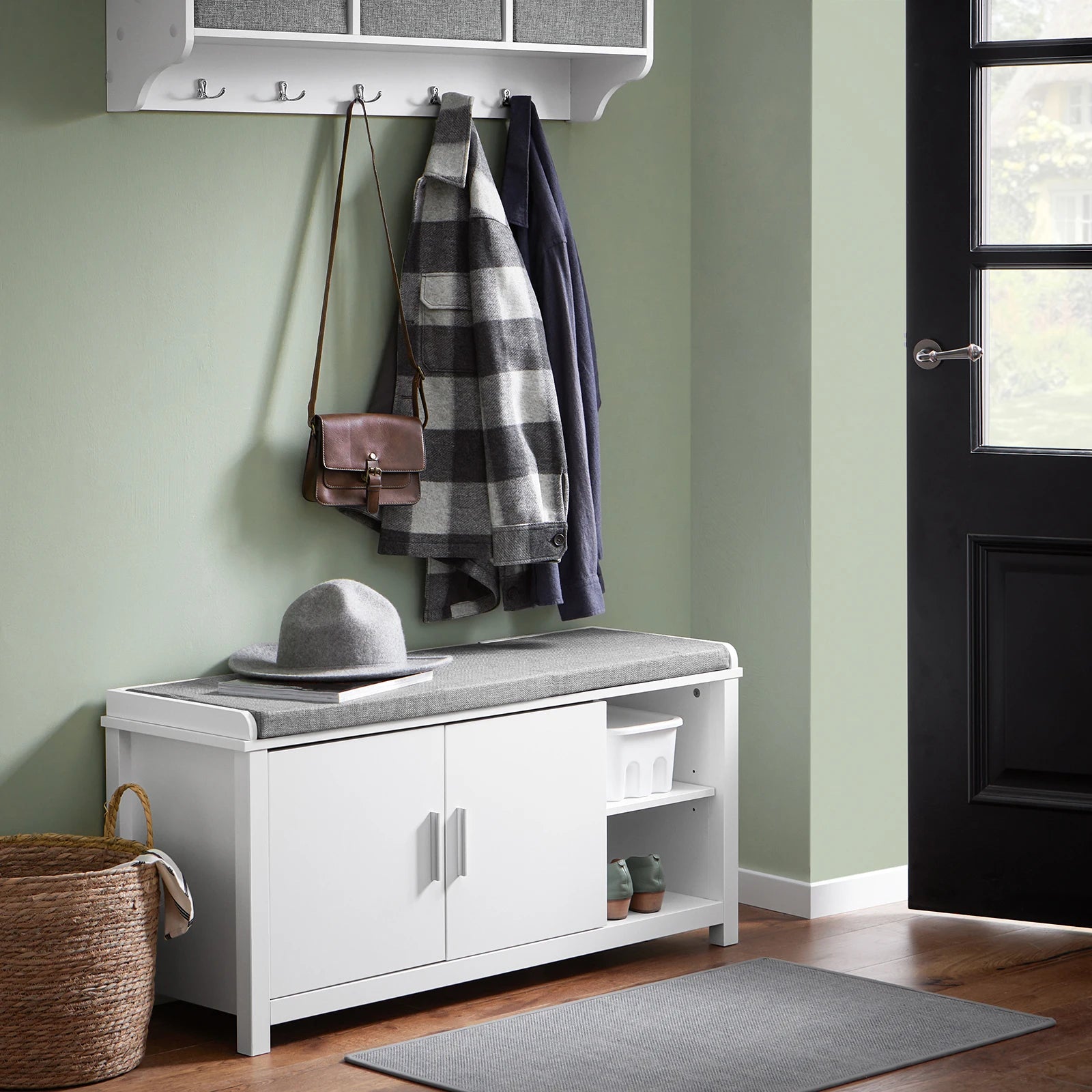 Meuble à chaussure avec banc et compartiments étroits -