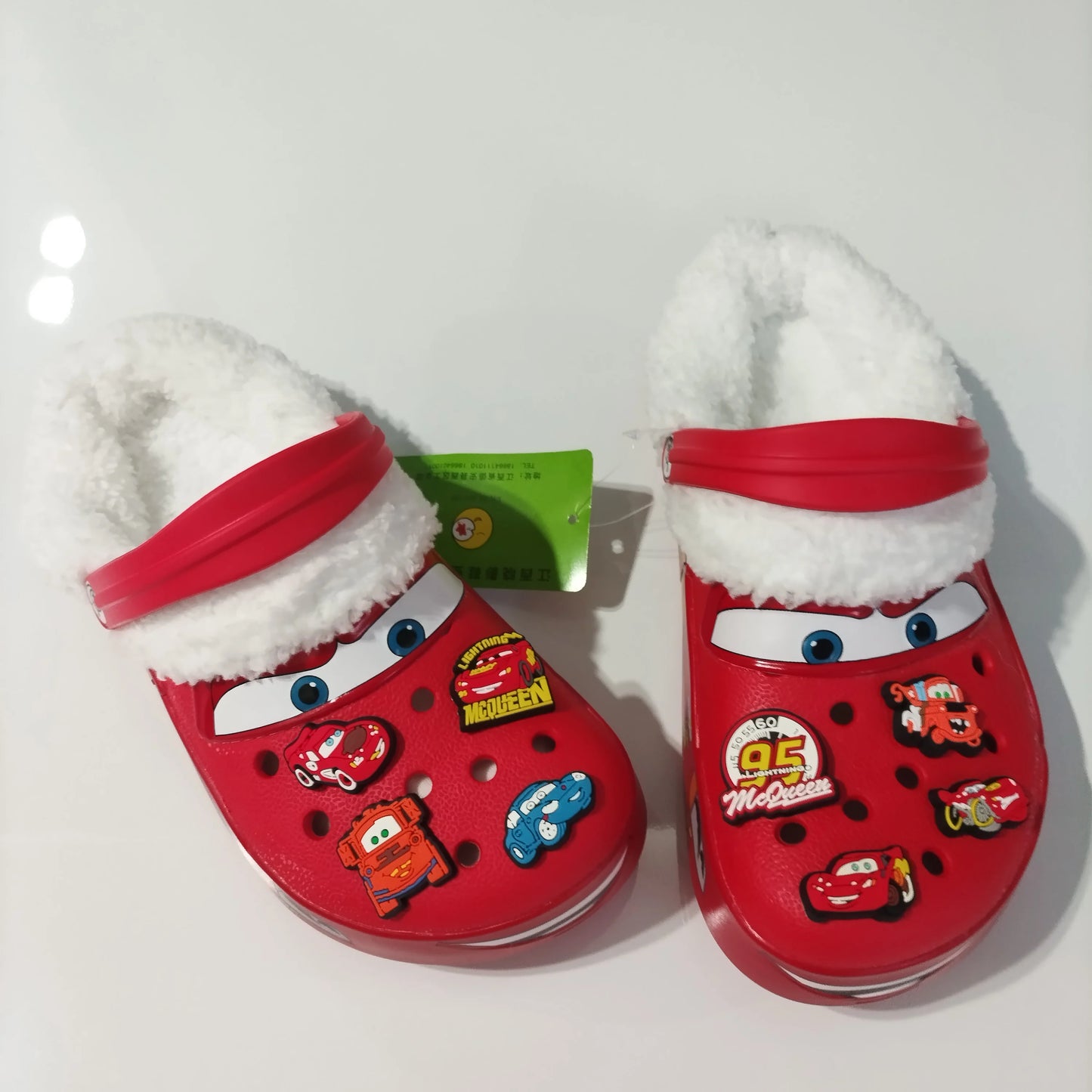 Crocs cars 95 McQueen avec jibbitz et fourrure interne -