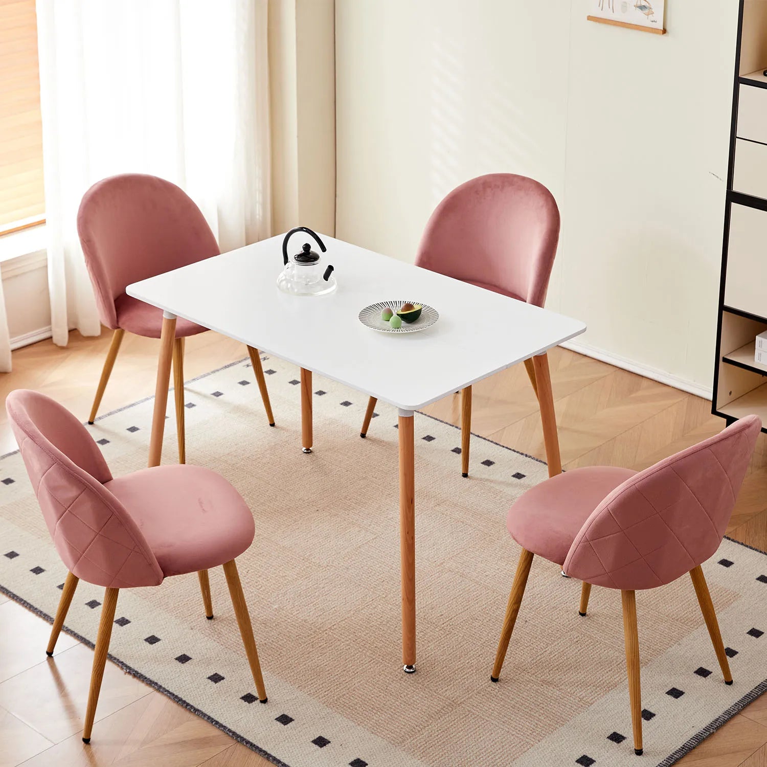 Chaise salle à manger bleu 4 ensemble en velours et pieds métal -