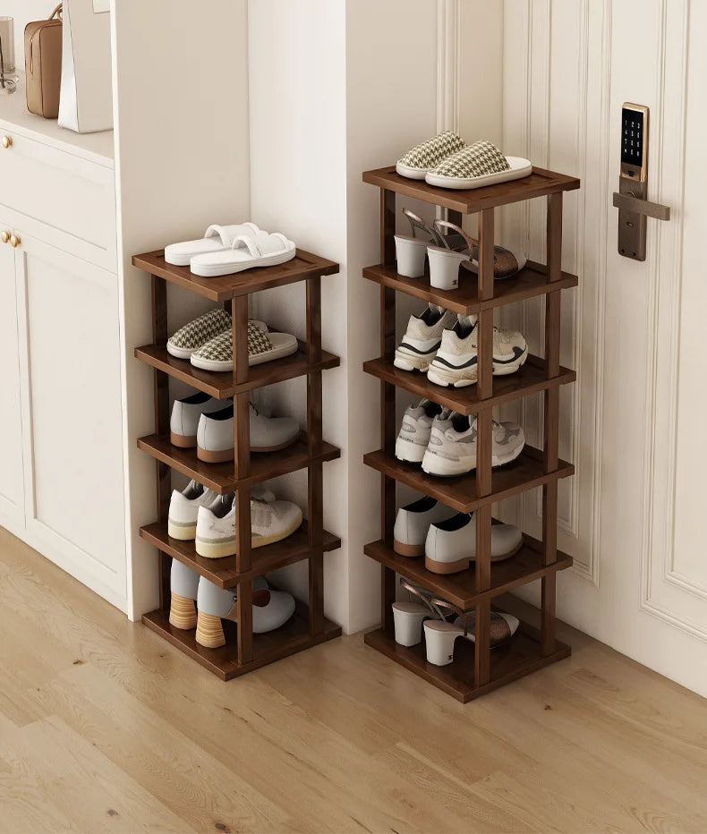 Meuble à chaussure sous escalier -