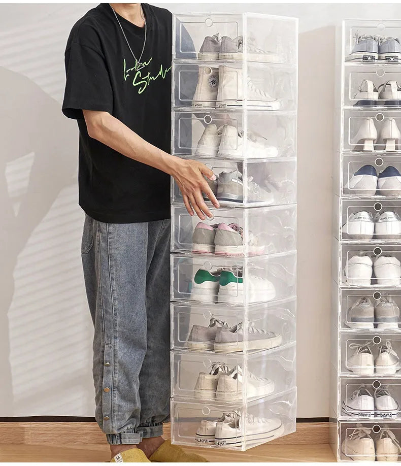 Meuble à chaussure de style boite en plastique transparente -