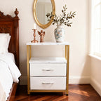 Table de nuit avec revêtement solide -