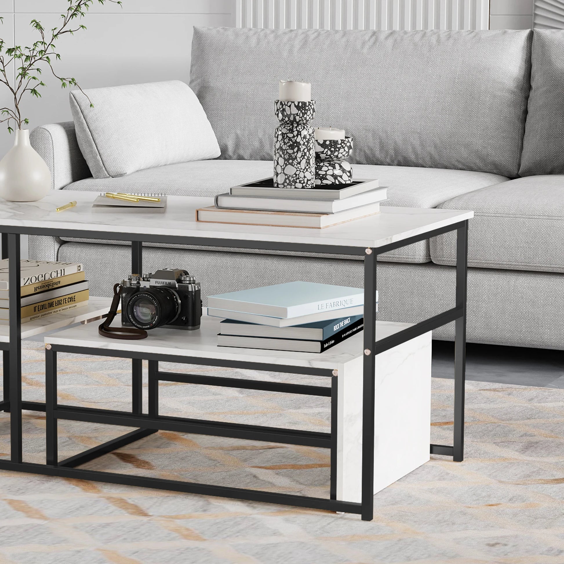 Table basse minimaliste pieds en métal -