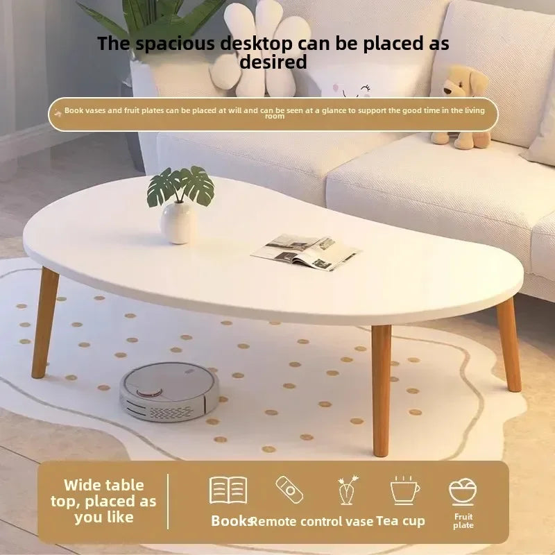 Table basse noyer nordique pour petit appartement -