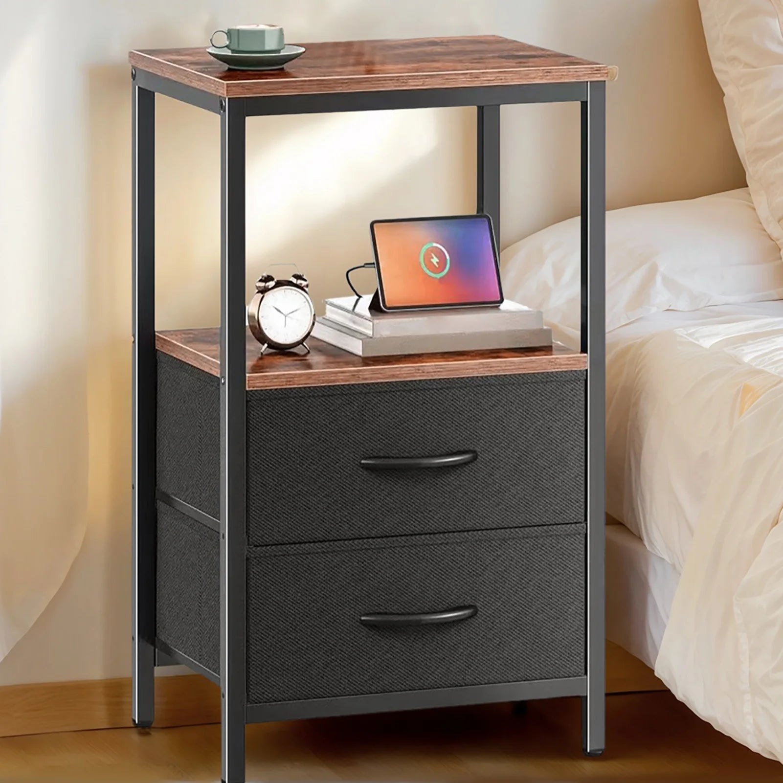 Table de chevet en MDF et acier carbone à 2 tiroirs -