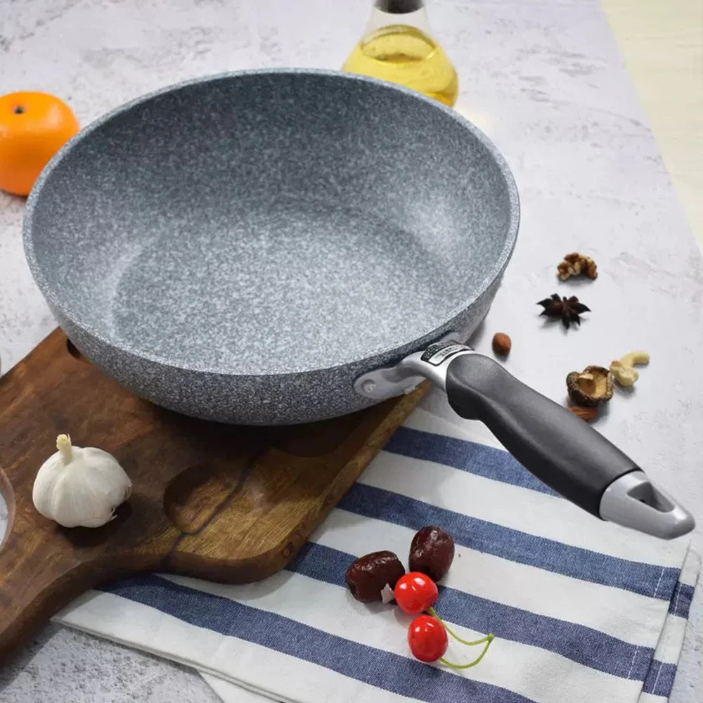 Poêle céramique de 28cm Durable flexible et pratique -