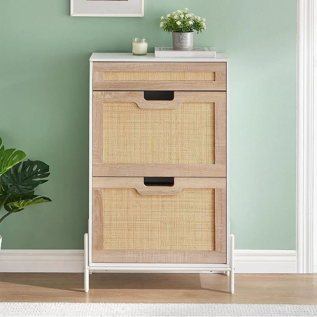 Meuble à chaussure dissimulé en rotin avec 2 portes abattables -