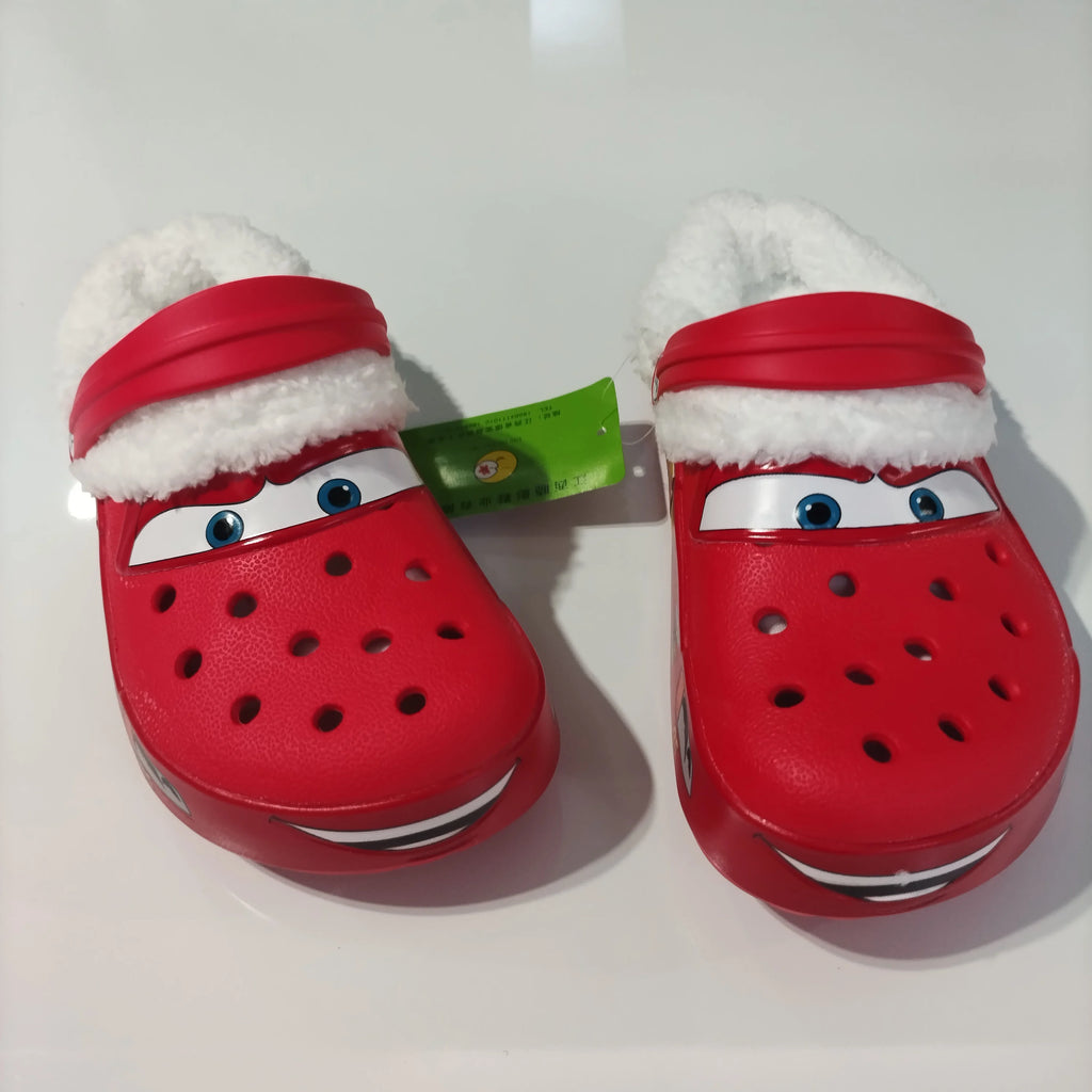 Crocs cars 95 McQueen avec jibbitz et fourrure interne -