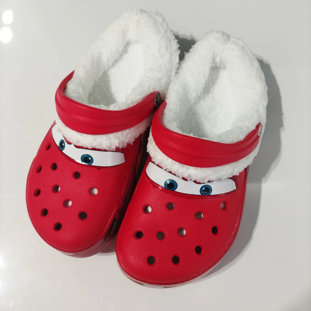 Crocs cars 95 McQueen avec jibbitz et fourrure interne -