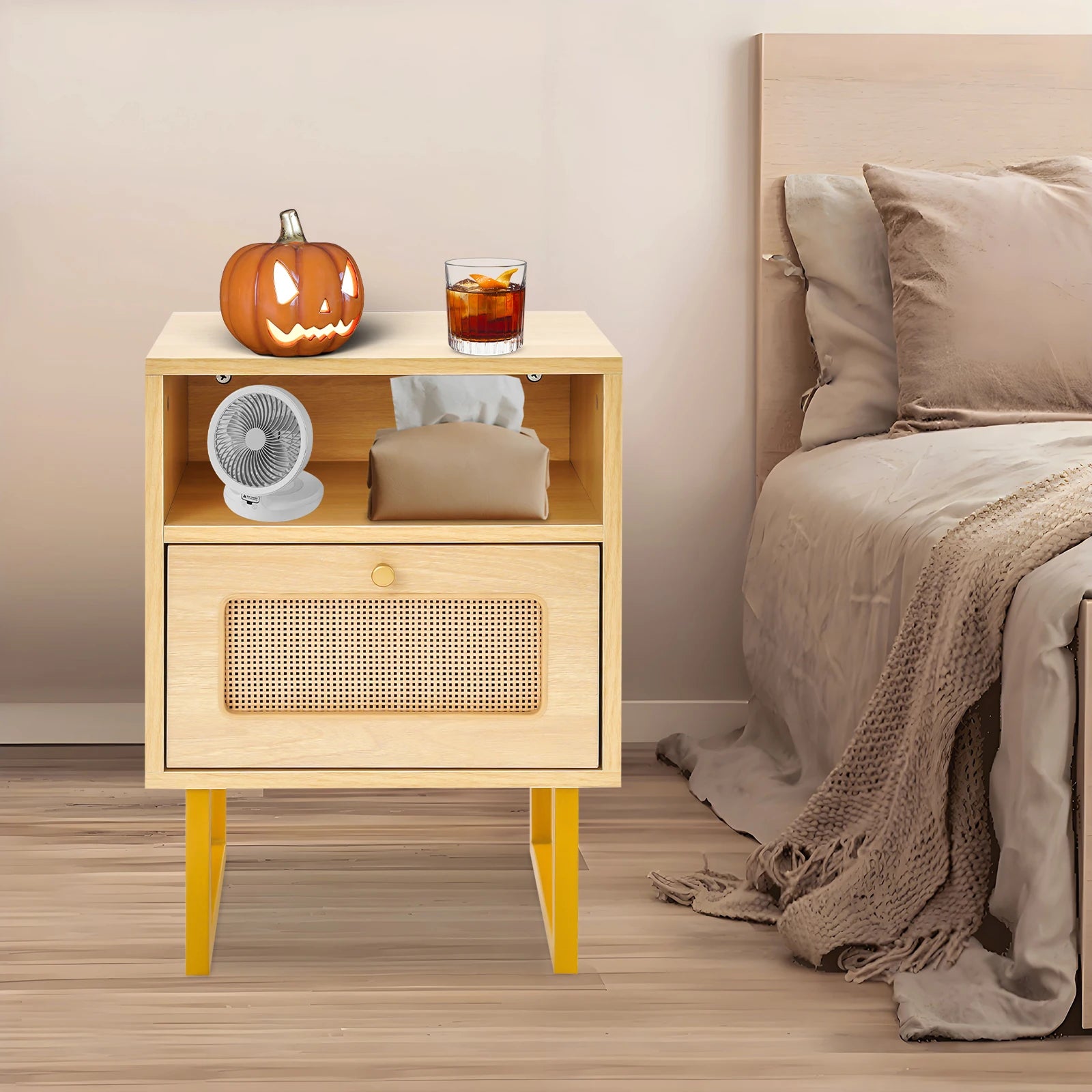 Table de nuit rotin robuste -