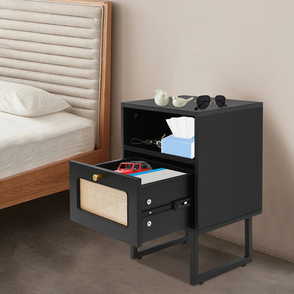 Table de nuit rotin robuste -