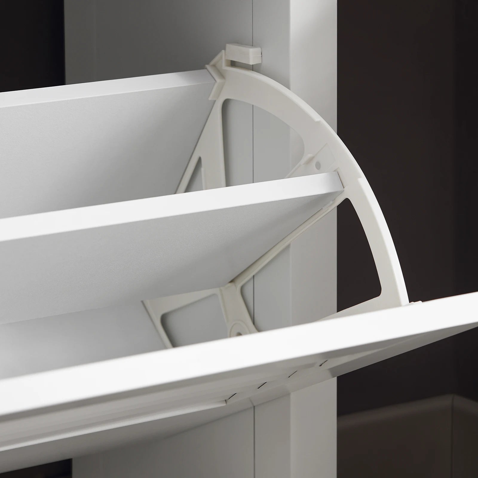 Meuble à chaussure grise et blanche de dimensions - 80x108x25cm -