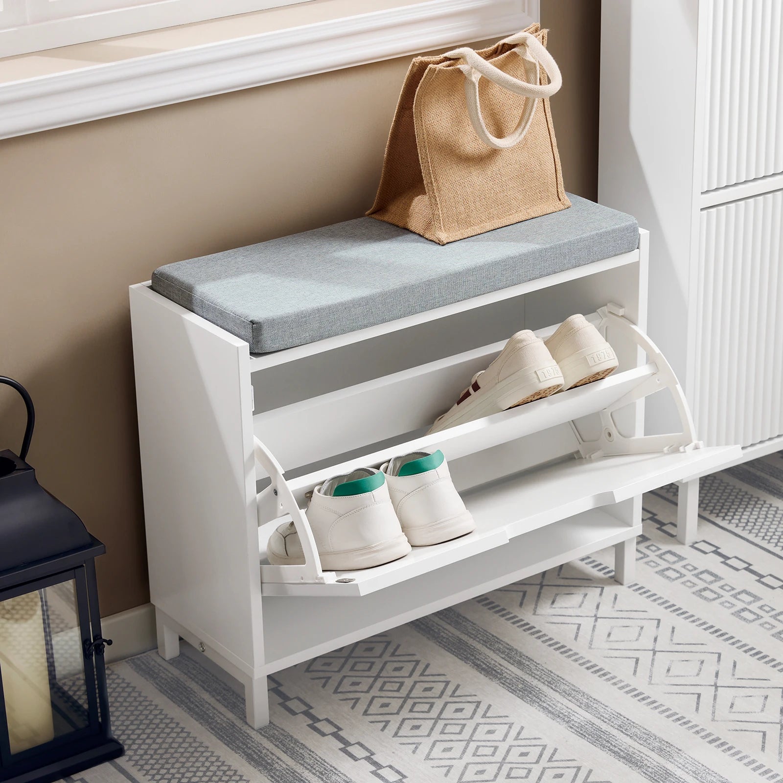 Meuble à chaussure avec espace de rangement et coussin d'assise 60x52x24cm - Blanc Meuble à chaussure