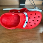 Crocs cars 95 McQueen avec jibbitz et fourrure interne -