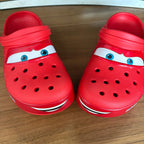 Crocs cars 95 McQueen avec jibbitz et fourrure interne -