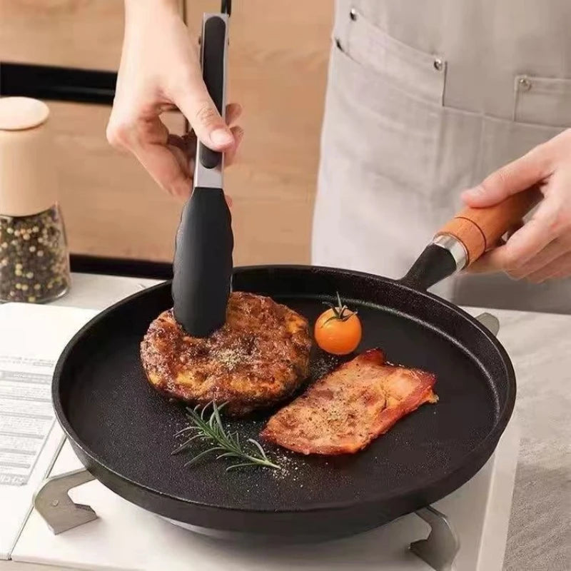 Poêle en fonte en forme de plaque de cuisson -