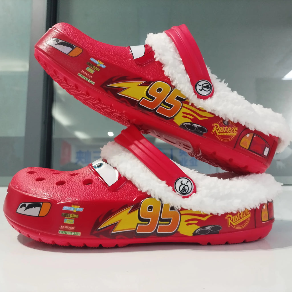Crocs cars 95 McQueen avec jibbitz et fourrure interne -