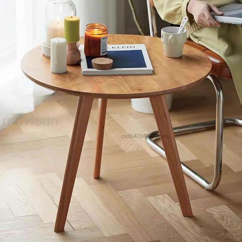 Table basse bois massif ronde de taille moyenne -