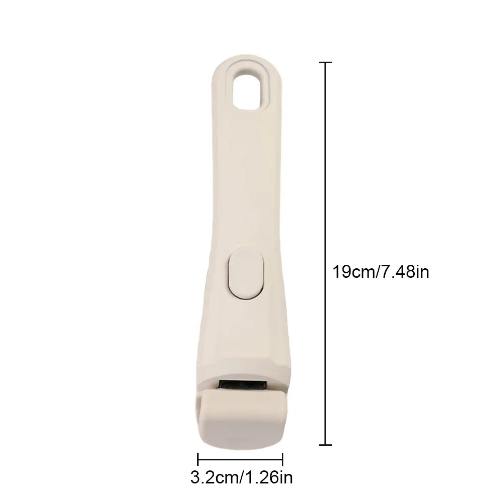 Poêle en fonte ronde noir - Poignée de poêle B