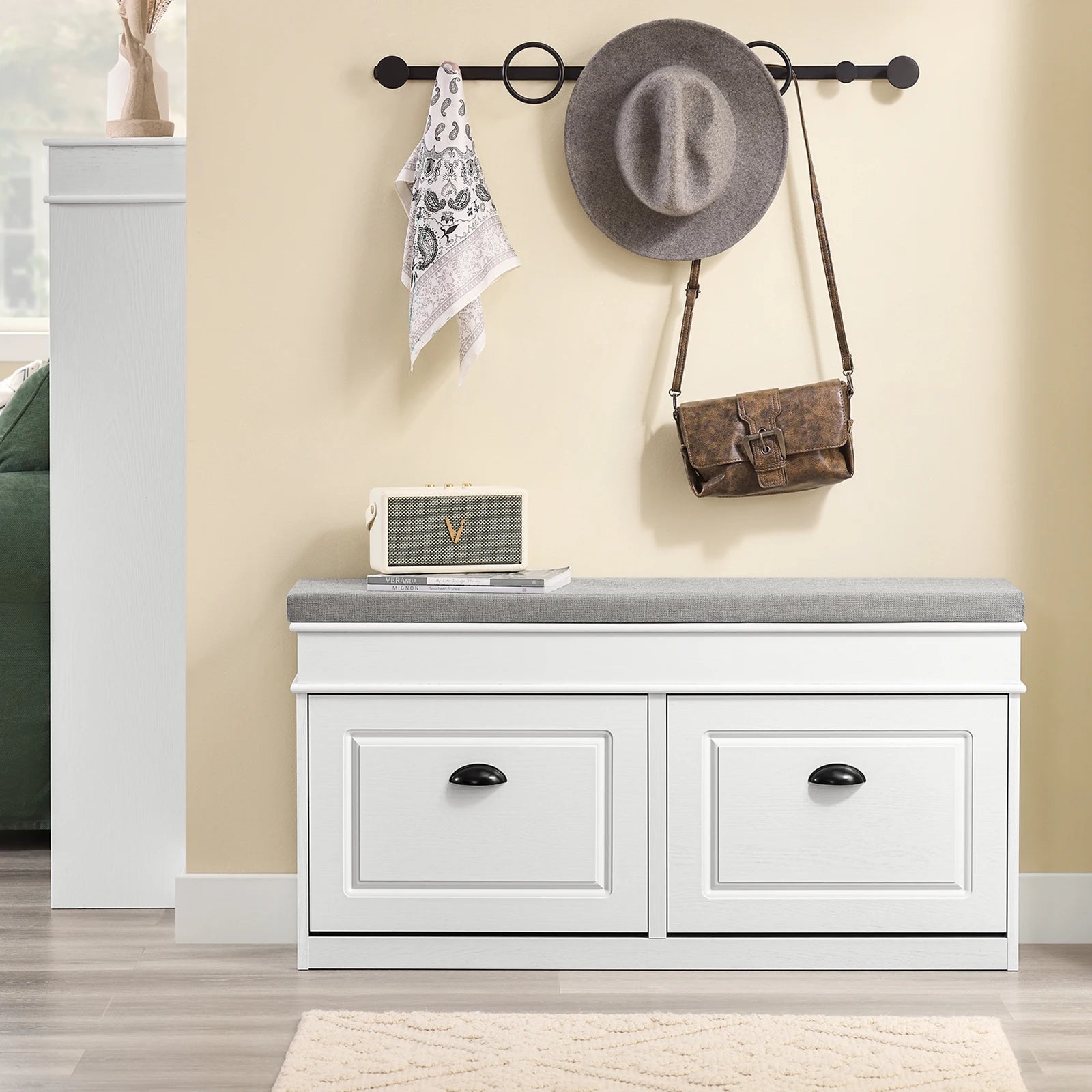 Meuble à chaussure basse moderne avec coussin et 2 rabats - 104x52x24cm - Ivory Meuble à chaussure