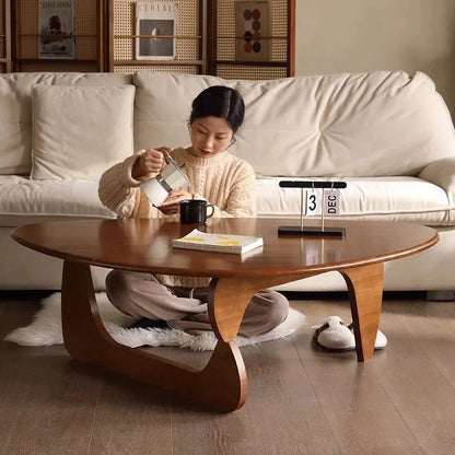 Table basse bois ronde de style triangulaire -