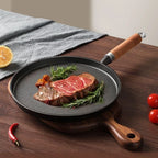 Poêle en fonte en forme de plaque de cuisson -