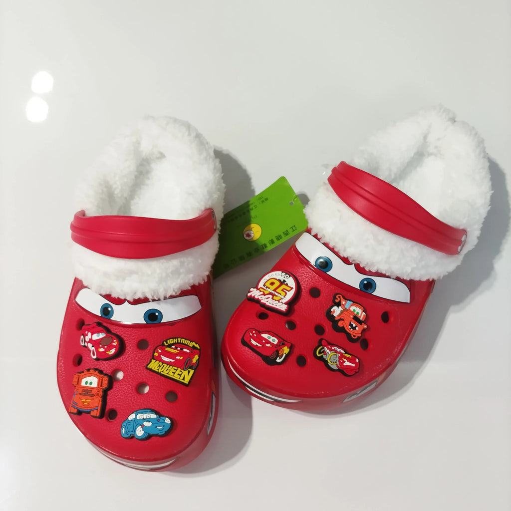 Crocs cars 95 McQueen avec jibbitz et fourrure interne -