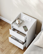 Table de nuit d'appoint élégant avec multiprise -