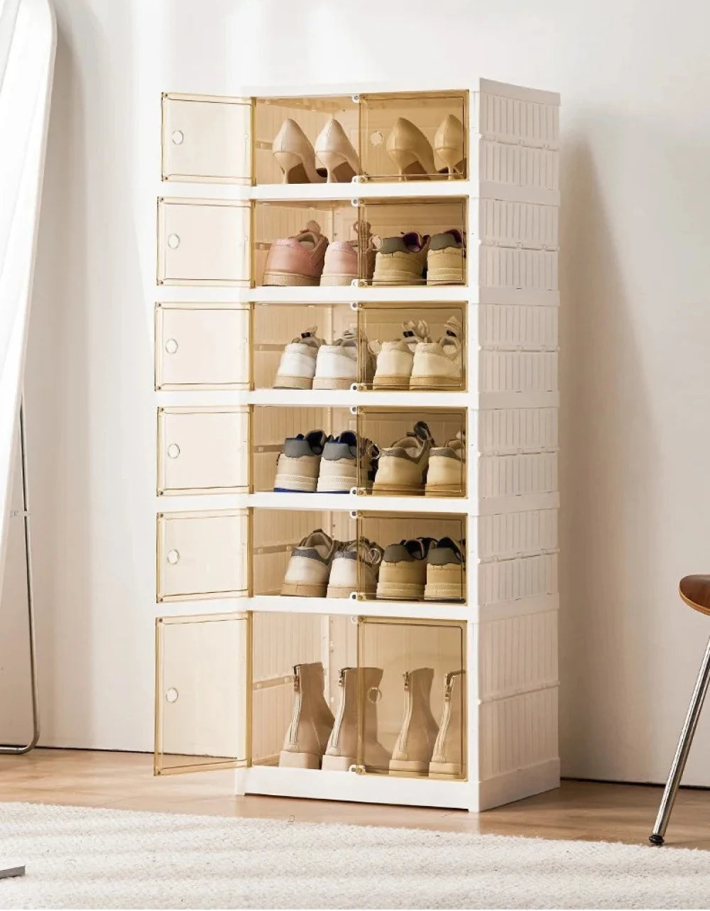 Meuble à chaussure haut minimaliste -