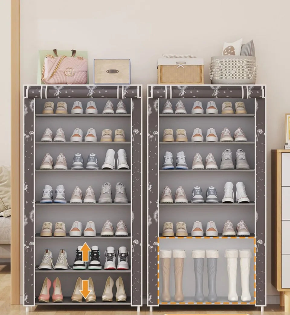 Meuble à chaussure fin et haut -