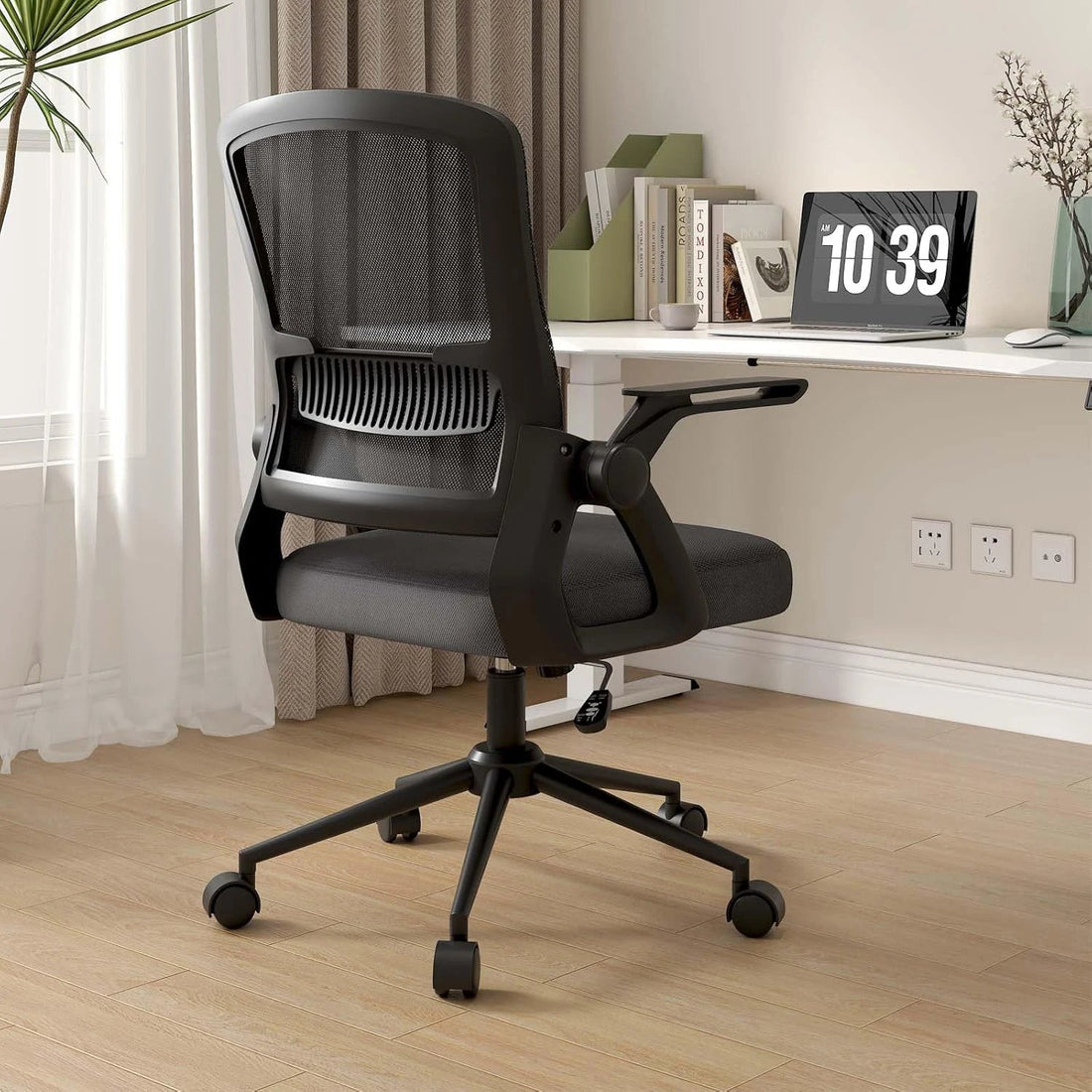 Chaise de bureau rose ergonomique avec accoudoirs relevables - vente privée 14:365458Pink;200007763:201336101
