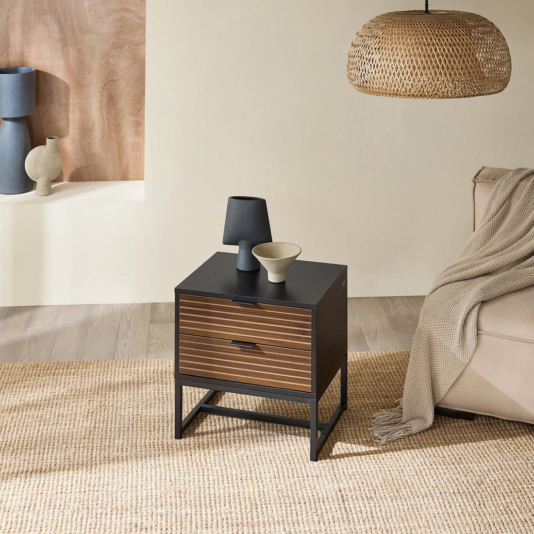 petite table de nuit carrée en bois - vente privée 14:193;200007763:201336101