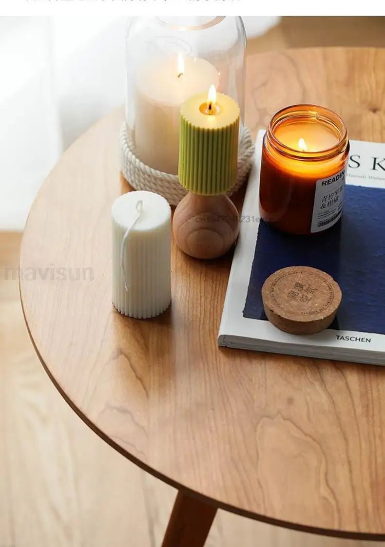 Table basse bois massif ronde de taille moyenne - vente privée 14:173coffee table set