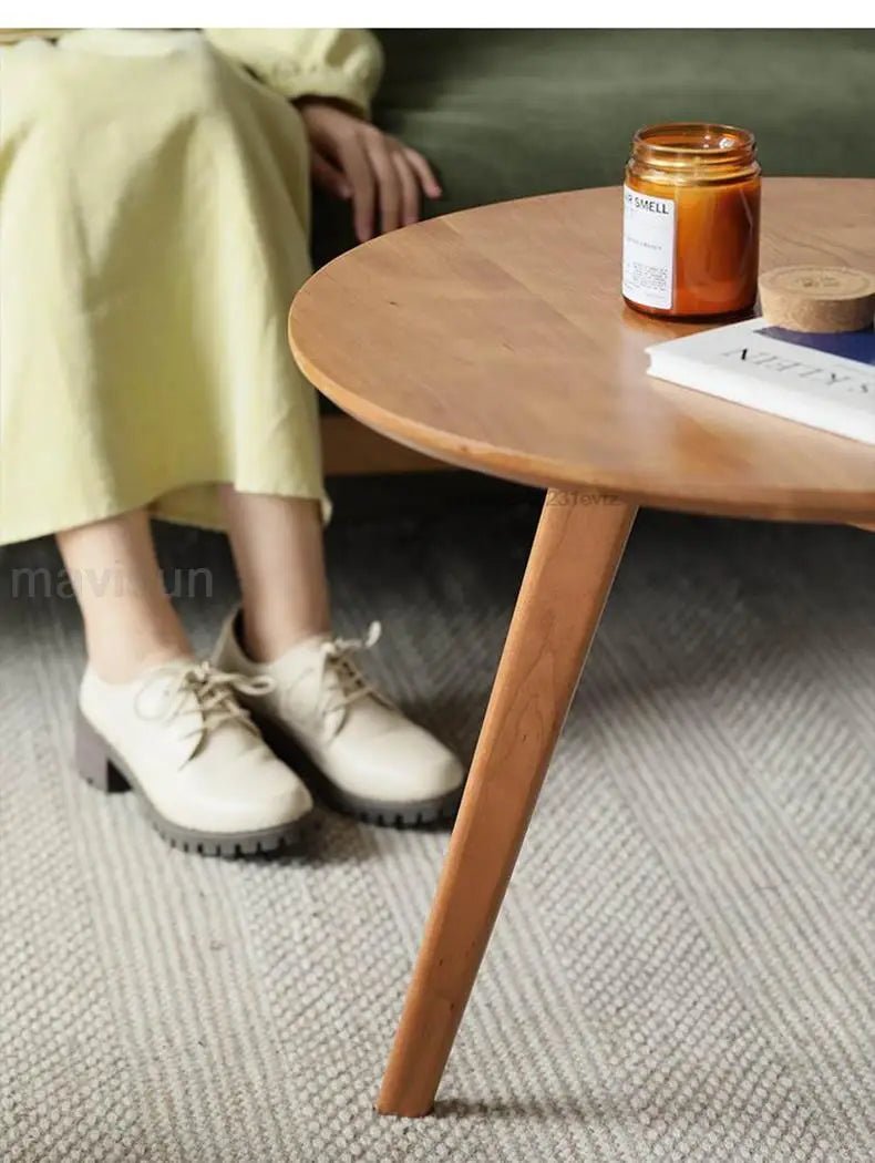 Table basse bois massif ronde de taille moyenne - vente privée 14:173coffee table set