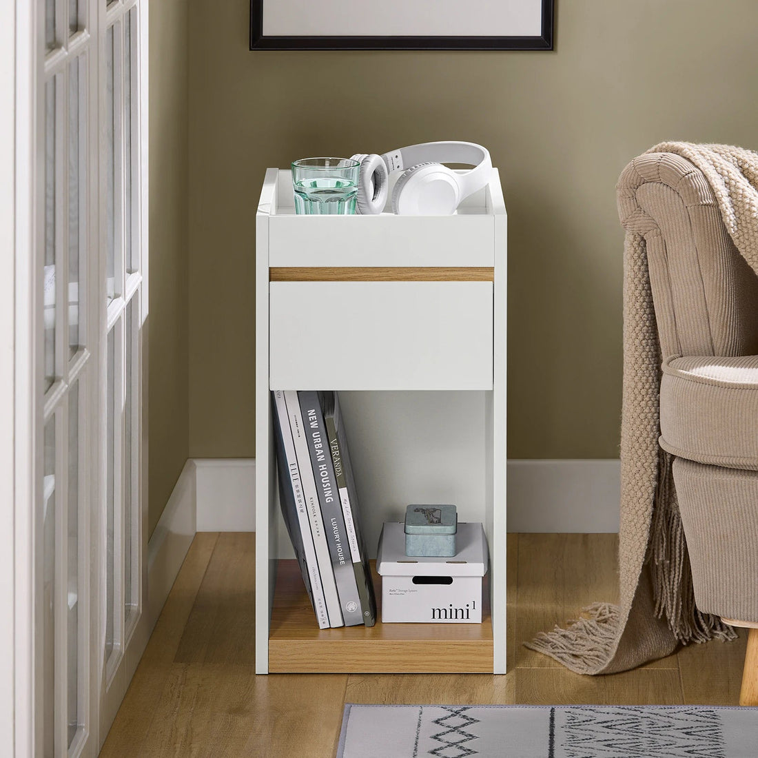 Table de chevet blanche simple pour livre - vente privée 14:29;200007763:201336101