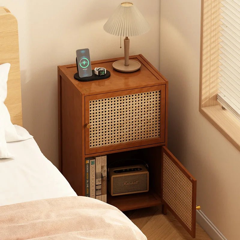 Table de nuit chambre classique - 1 pièce - vente privée 14:350852BThree floors 43cm