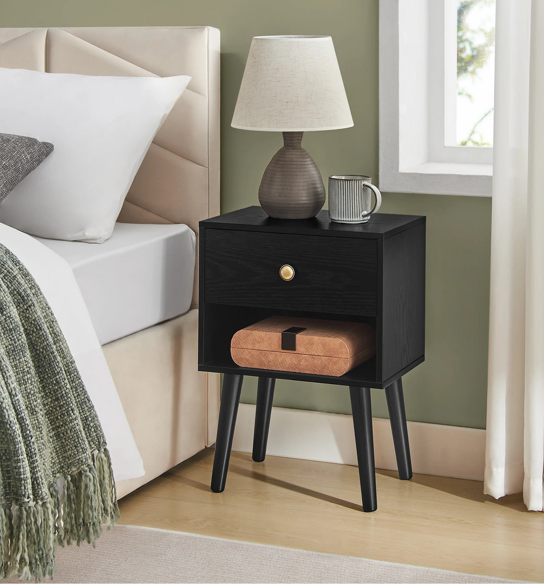 Table de nuit simple noir en bois - vente privée 14:193;200007763:201336342