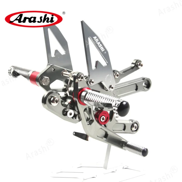 Arashi Repose-Pieds Réglables CNC pour YAMAHA YZF R6 (2003-2025) vue 2
