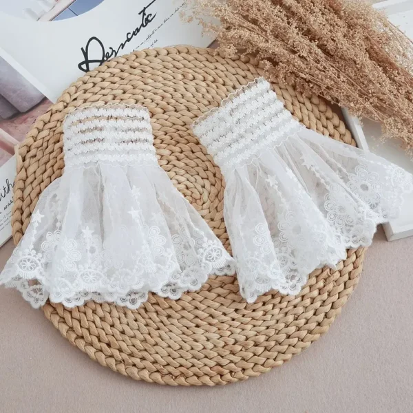 Manchettes détachables en dentelle et maille florale pour chemisier