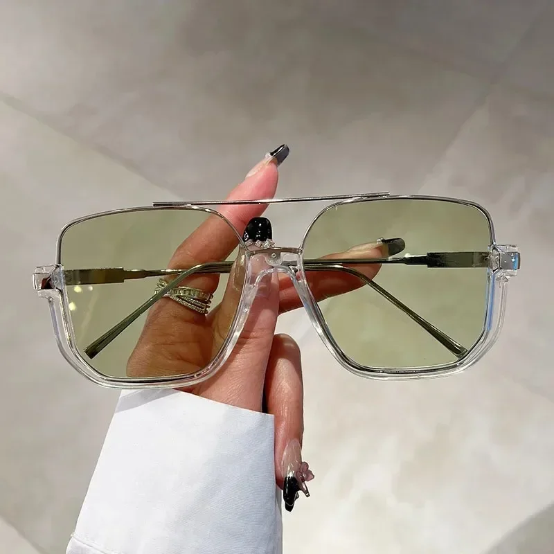 Lunettes de Soleil Polygones Tendance Punk - Monture Monobloc Avancée image 3