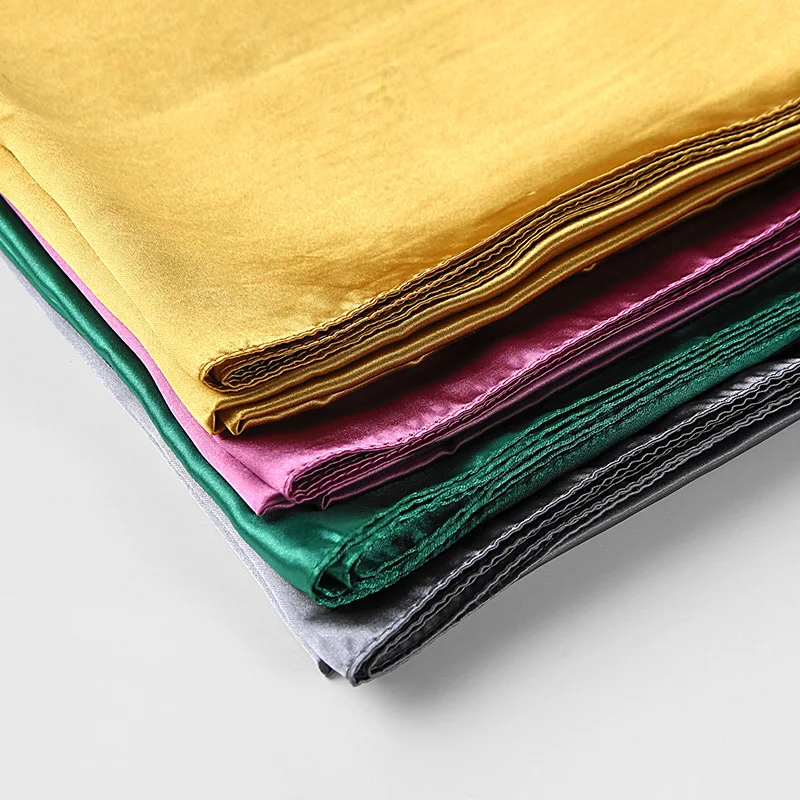 Foulard Carré en Soie pour Femme 90x90 cm - Élégance Unie et Polyvalente image 5